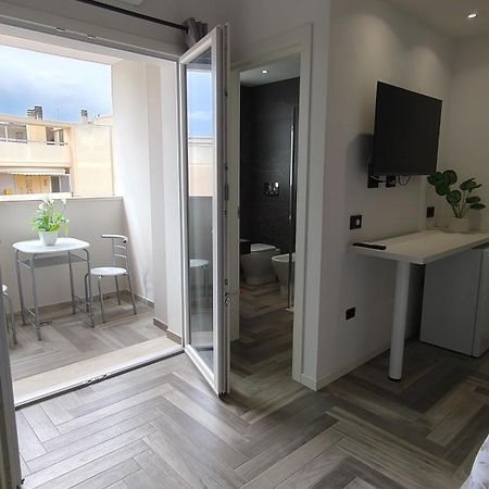 Stanza Idromassaggio 2 Otel Quartu SantʼElena Dış mekan fotoğraf