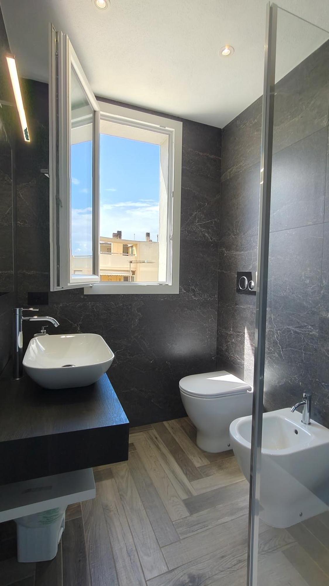 Stanza Idromassaggio 2 Otel Quartu SantʼElena Dış mekan fotoğraf